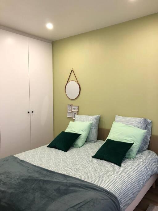 Appartement Lechappee Belle Metro 9 Wifi-Clim-Parking Free-Netflix à Montreuil  Extérieur photo